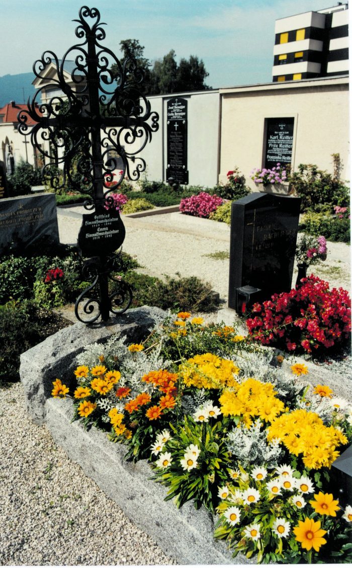 Schmiedeeisenkreuze – Beispiel 13, Lentia Marmor