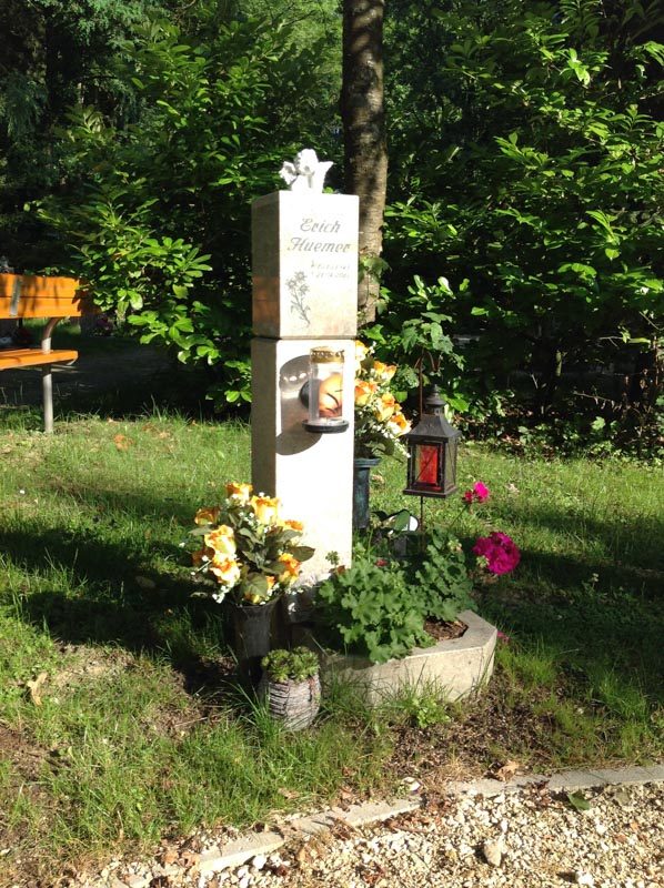Baumstelen – Beispiel 5, Lentia Marmor
