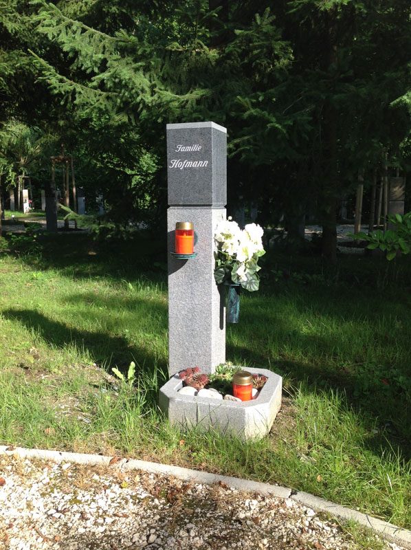Baumstelen – Beispiel 4, Lentia Marmor