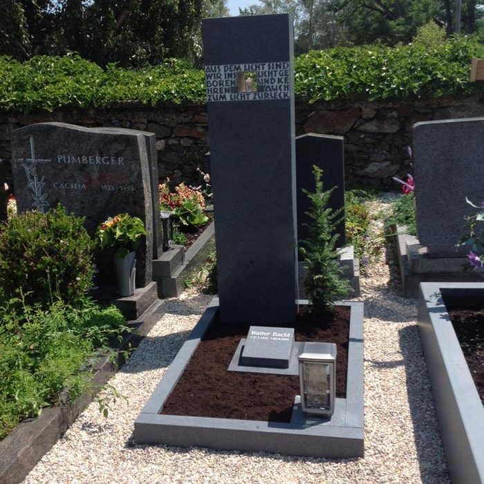 Stelen – Beispiel 14, Lentia Marmor