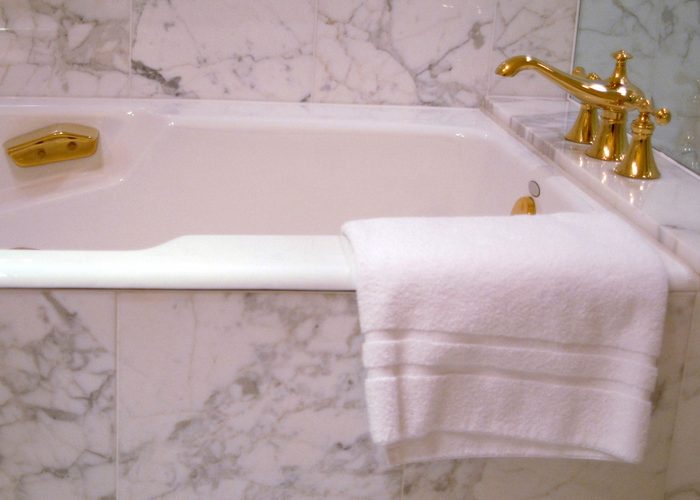 Badezimmer – Beispiel 11, Lentia Marmor