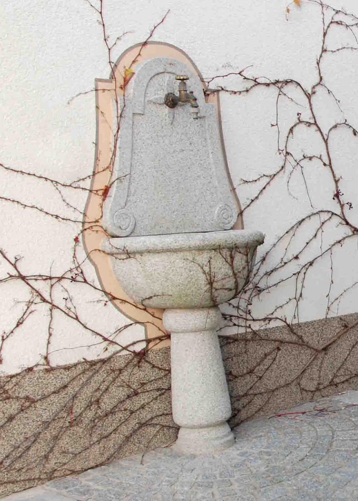 Garten und Tröge – Beispiel 4, Lentia Marmor