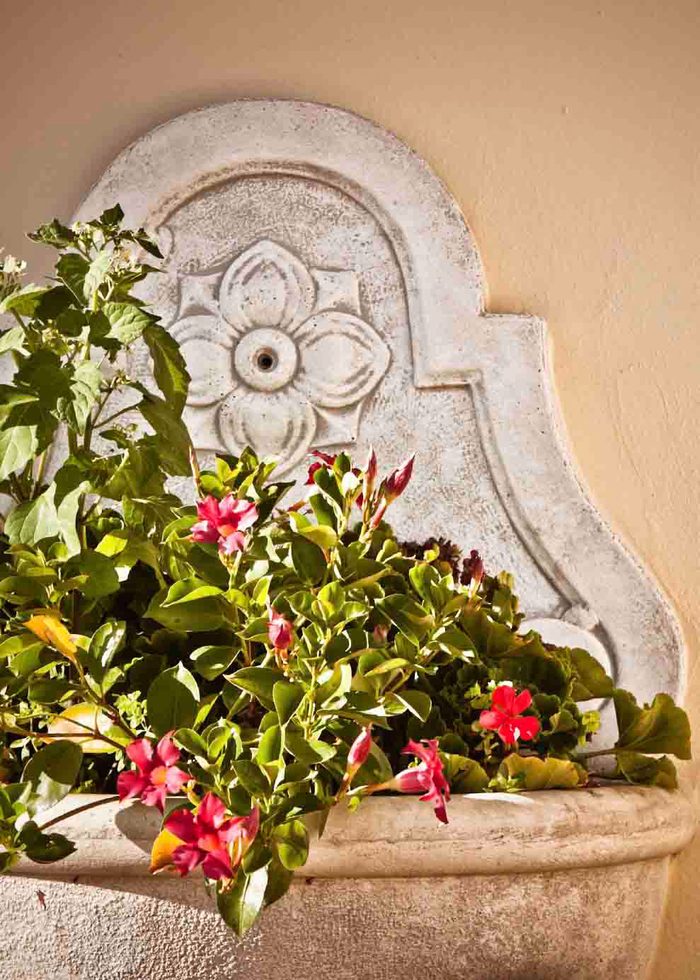 Garten und Tröge – Beispiel 5, Lentia Marmor
